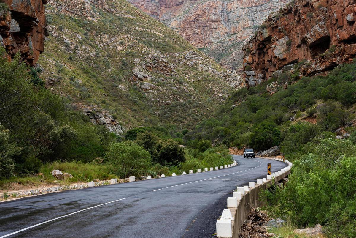 Kogmanskloof Pass on Route 62